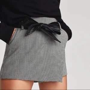 Zara Gingham Skort With Leather Belt